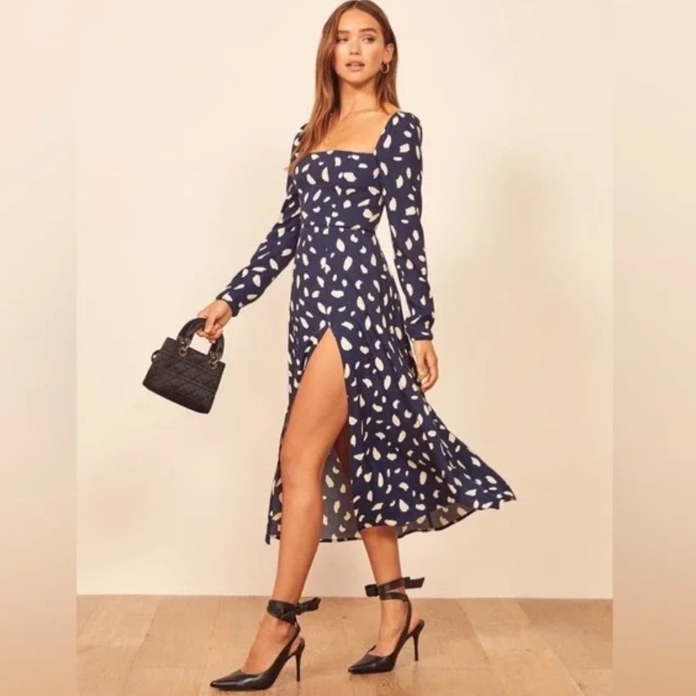 ❤️‍🔥BOGO FREE reformation long sleeve blue white polka dot midi high slit dress